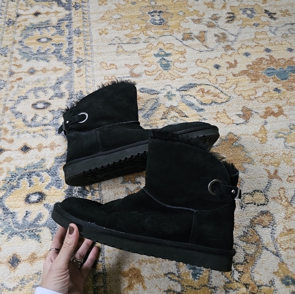 UGG X Koolaburra Remley Mini Pull On Boots - Picture 1 of 11